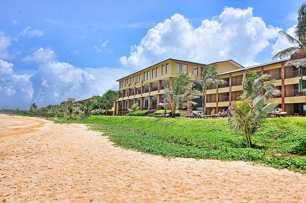 The Long Beach Resort & Spa Koggala Exterior foto